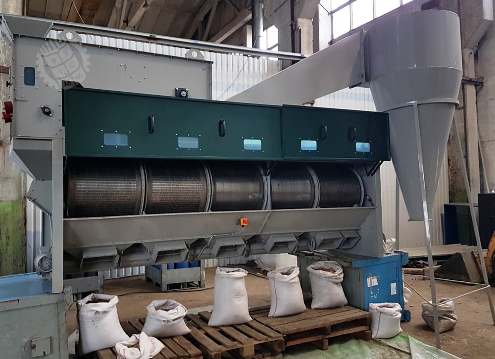 Univerzális OBC-355C gabonatisztító ciklonnal